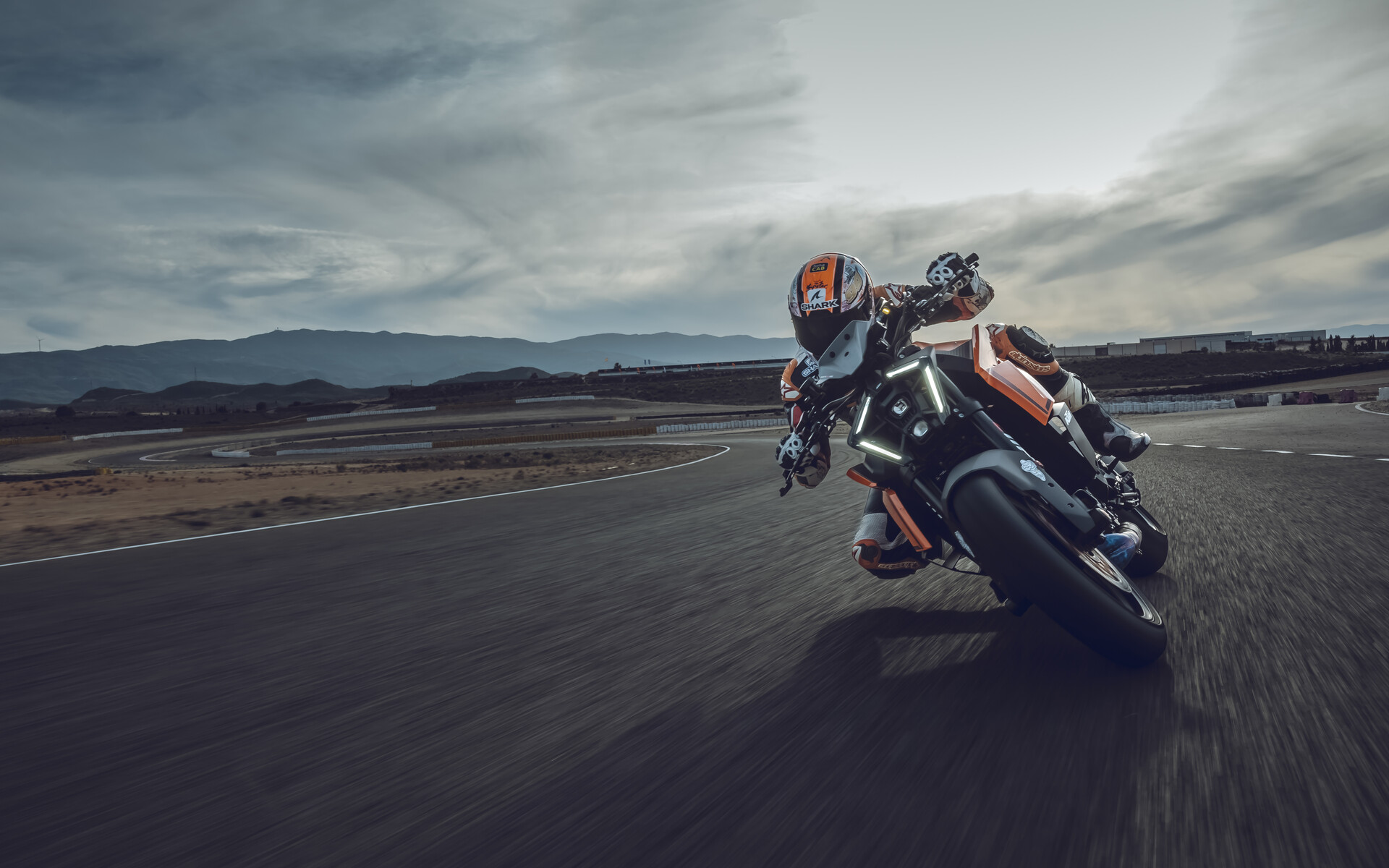 KTM Banner